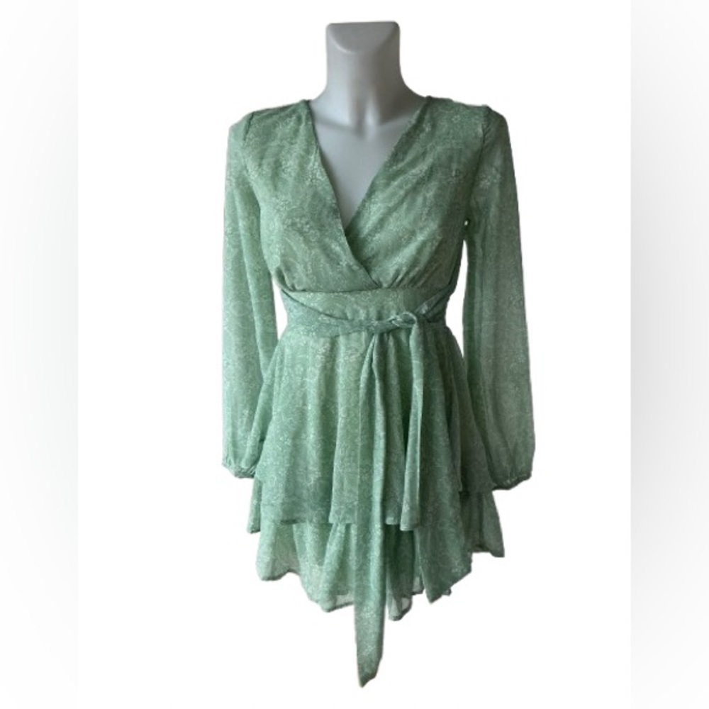Japna Light Green Floral Tiered Flowing Long Sleeve  Mini Dress Small